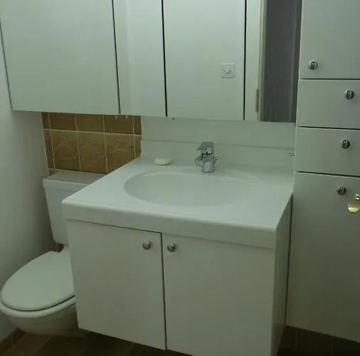 Route Du Village 5 Panorama *